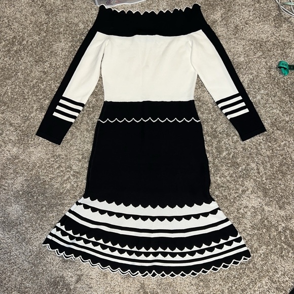 Yigal Azrouel Off-The-Shoulder Sheath Dress Size Small - Picture 6 of 10